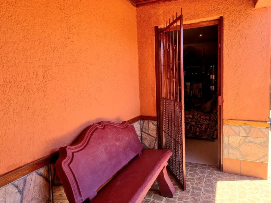 3 Bedroom Property for Sale in Roodepan Northern Cape